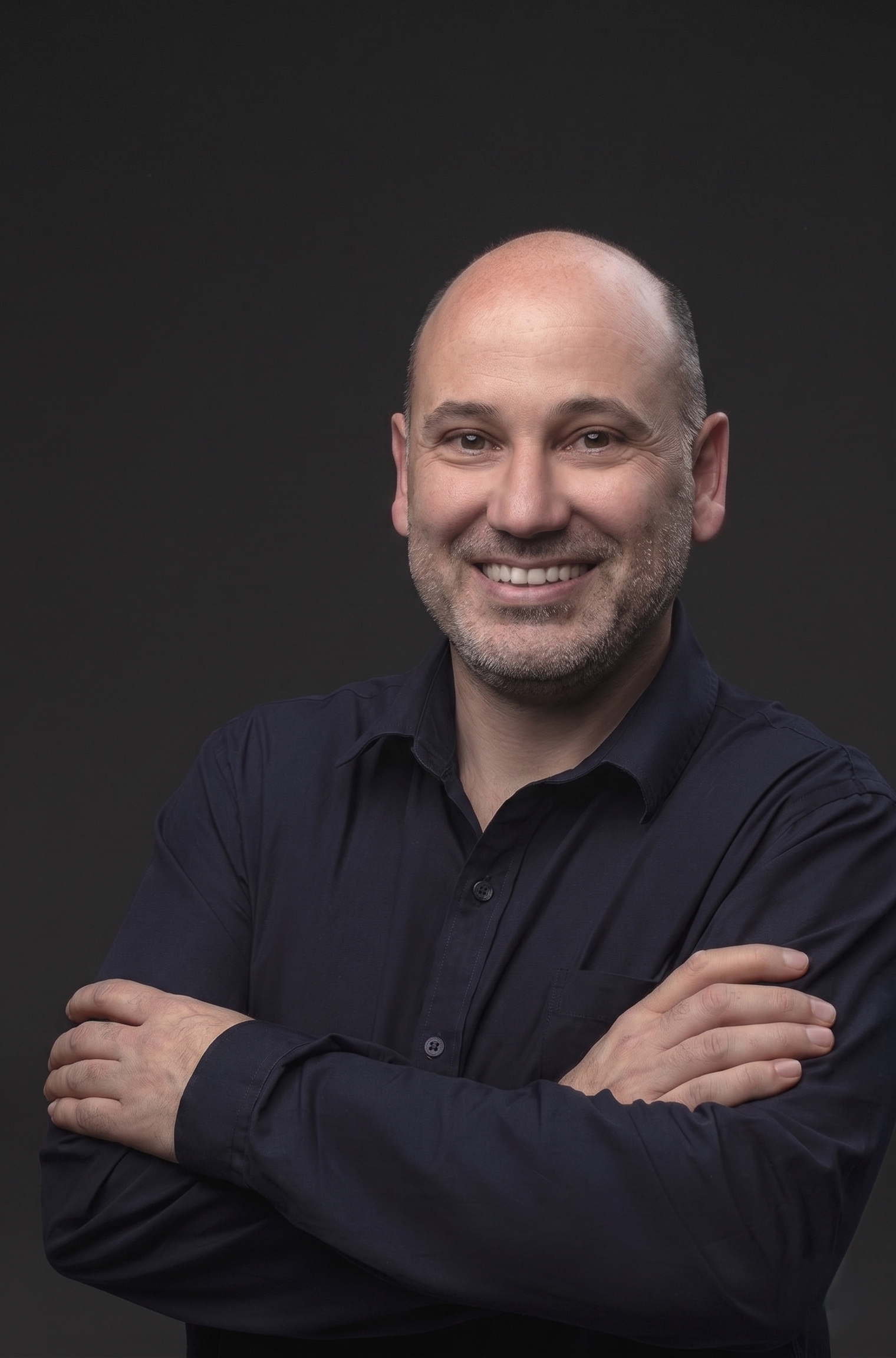 Dr. Gustavo Otoboni Molina